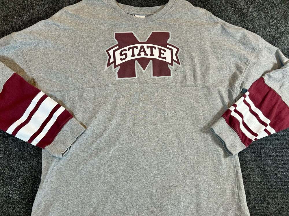 Pressbox Royce Apparel Mississippi State Bulldogs Dasher Sweeper Long Sleeve Siz